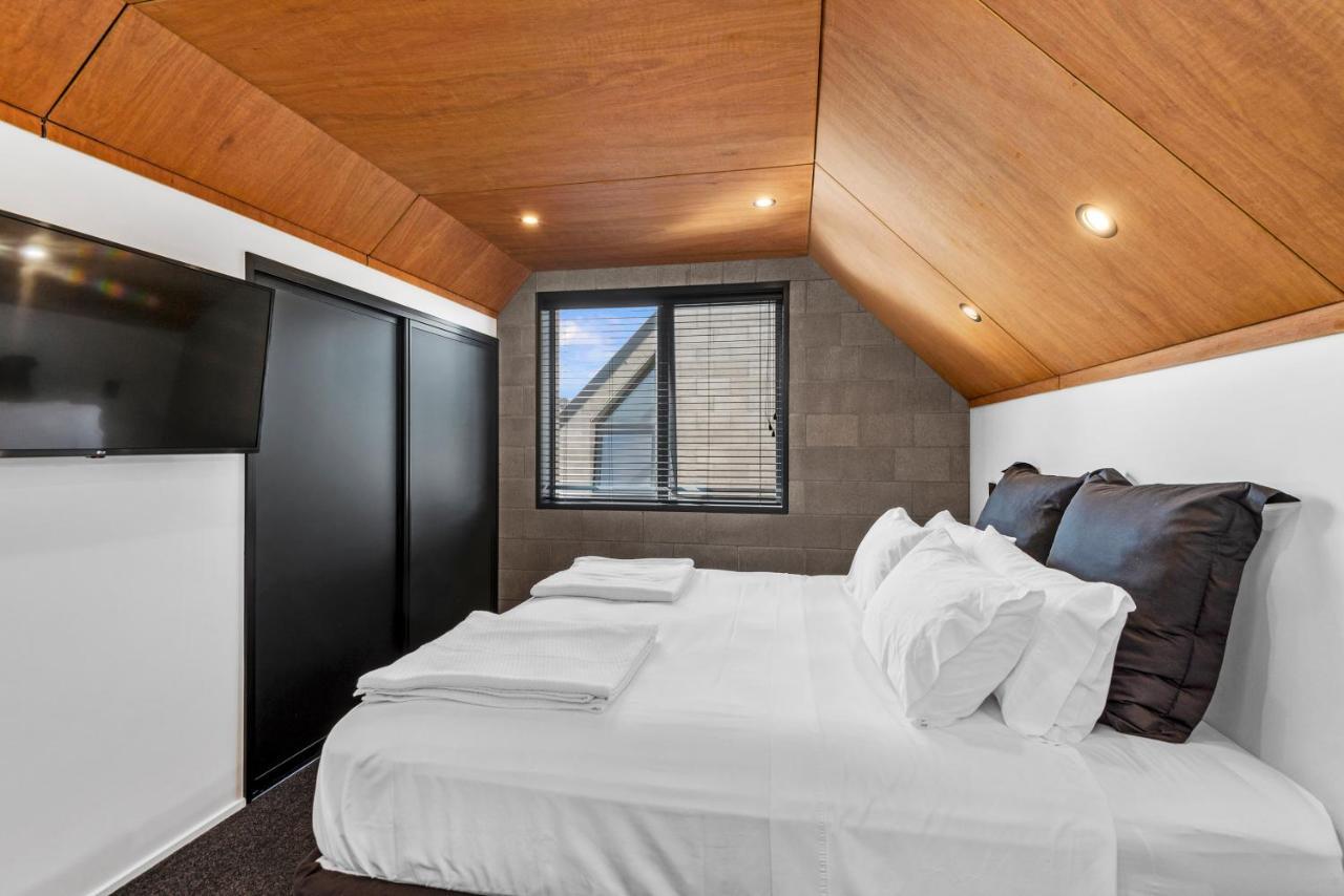 Derby Street Guesthouse Gaystay B&B クライストチャーチ エクステリア 写真